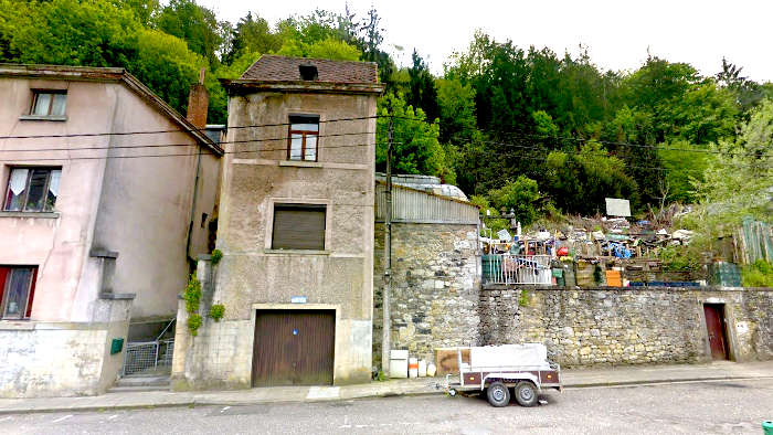 contre expertise d'une maison totalement sinistrée par les flammes à Dinant