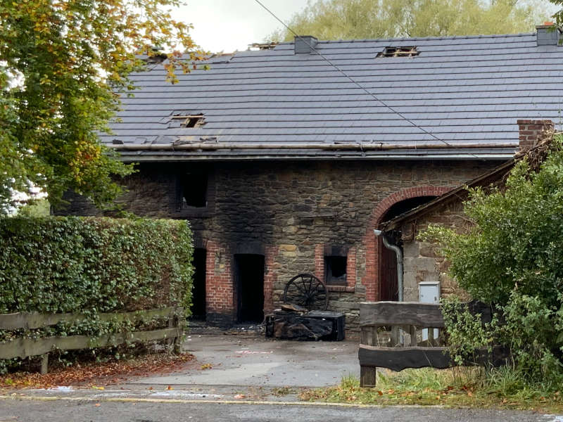 habitation incendiée nécessitant une contre expertise à Waimes